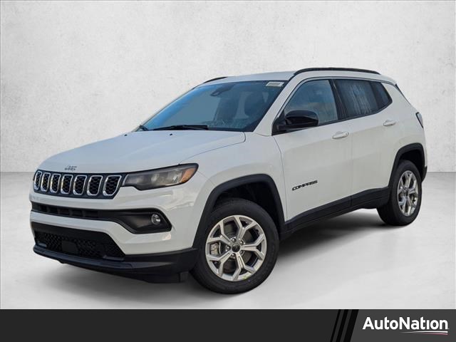Bright White Clearcoat 2026 Jeep Compass Latitude 4WD SUV / Crossover Four-Wheel Drive 8-Speed Automatic