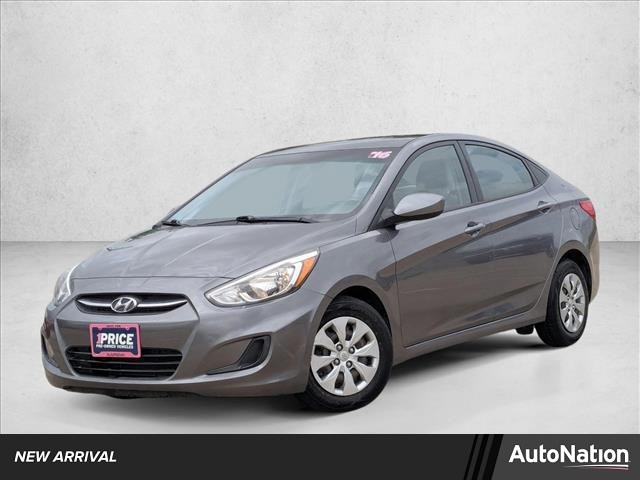 Triathlon Gray Metallic 2016 Hyundai Accent SE Sedan FWD Sedan Front-Wheel Drive Automatic