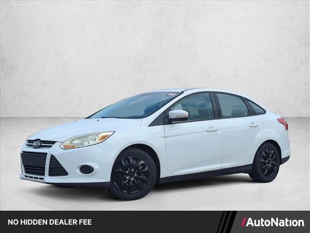 Oxford White 2014 Ford Focus SE Sedan Front-Wheel Drive 6-Speed Automatic