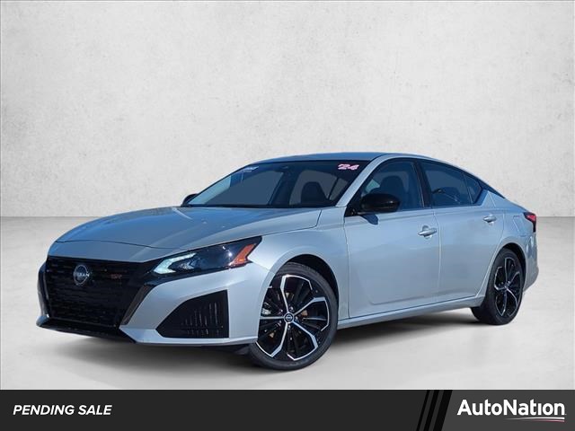 Brilliant Silver Metallic 2024 Nissan Altima 2.5 SR FWD Sedan Front-Wheel Drive Automatic