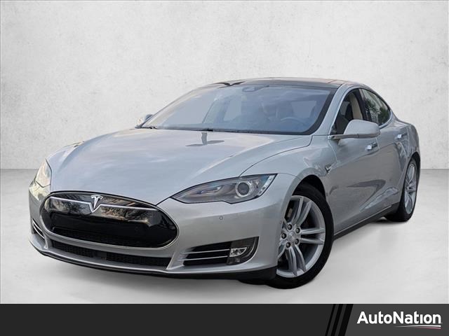 2015 Tesla Model S 85D AWD