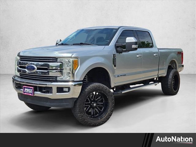 Ingot Silver Metallic 2017 Ford F-250 Super Duty Lariat Crew Cab 4WD Pickup Truck Four-Wheel Drive 6-Speed Automatic