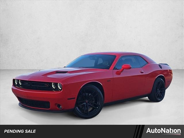 2016 Dodge Challenger R/T Plus RWD