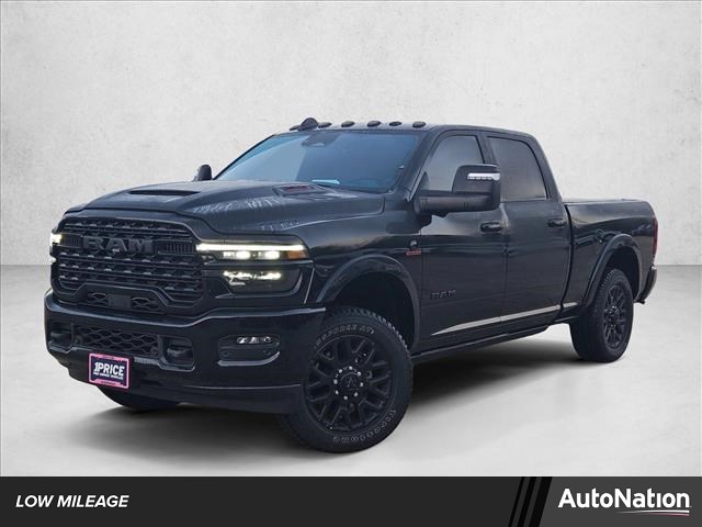 2025 RAM 2500 Limited Crew Cab 4WD