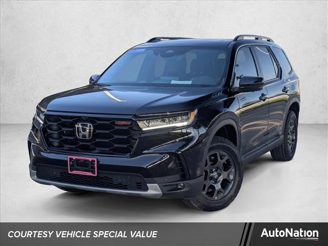 Crystal Black Pearl 2025 Honda Pilot TrailSport AWD SUV / Crossover All-Wheel Drive Automatic