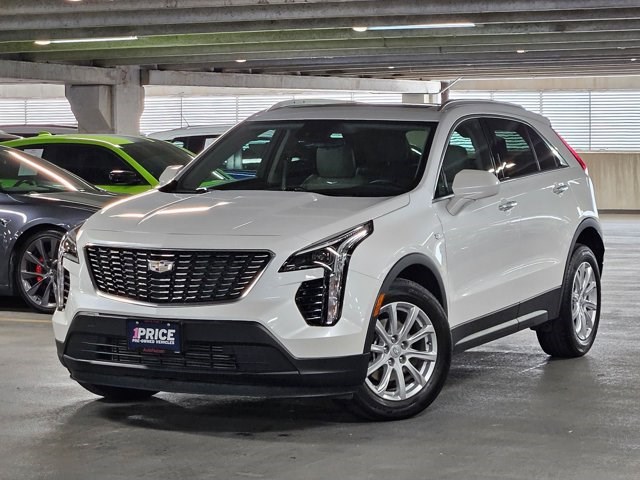 Crystal White Tricoat 2022 Cadillac XT4 Luxury FWD SUV / Crossover Front-Wheel Drive 9-Speed Automatic