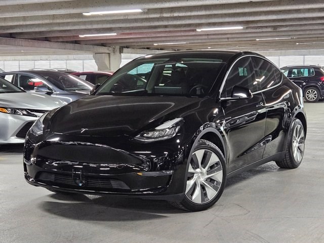 Solid Black 2023 Tesla Model Y Long Range AWD SUV / Crossover All-Wheel Drive Automatic