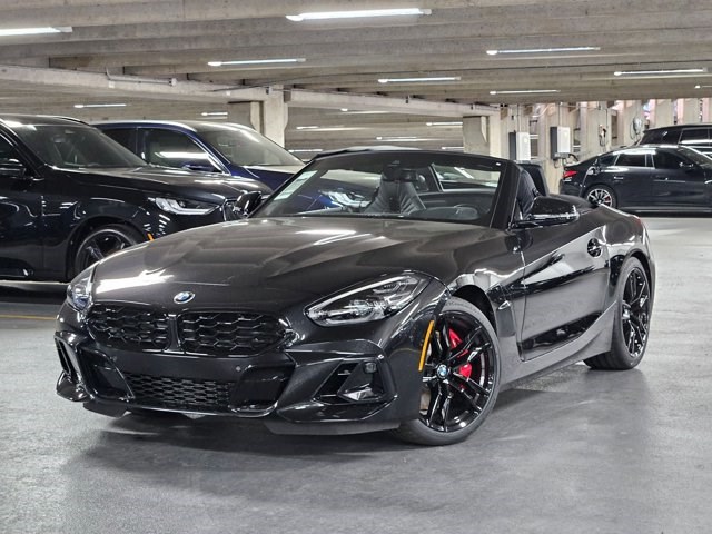 Black Sapphire Metallic 2026 BMW Z4 sDrive30i RWD Convertible Rear-Wheel Drive 8-Speed Automatic
