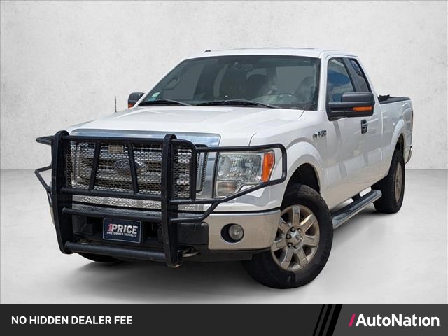 Oxford White 2013 Ford F-150 XLT SuperCab 4WD Pickup Truck Four-Wheel Drive 6-Speed Automatic