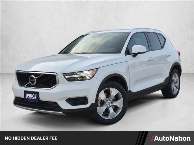 White 2019 Volvo XC40 SUV / Crossover All-Wheel Drive Automatic