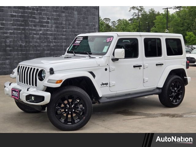Bright White Clearcoat 2023 Jeep Wrangler High Altitude 4-Door 4WD SUV / Crossover Four-Wheel Drive 8-Speed Automatic