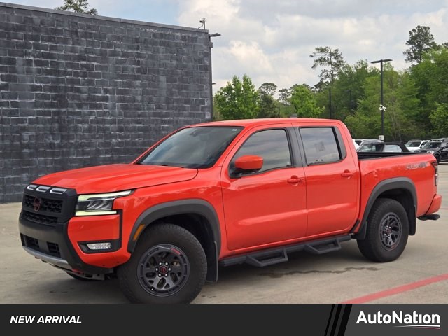 2025 Nissan Frontier PRO-4X Crew Cab 4WD