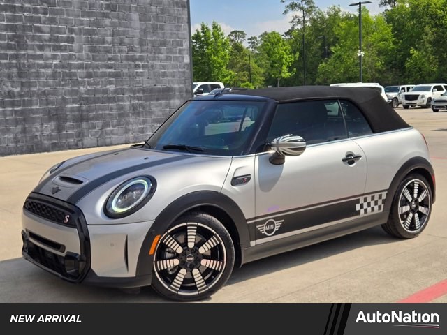 Melting Silver Iii Metallic 2024 MINI Cooper S Convertible FWD Convertible Front-Wheel Drive 7-Speed Automatic