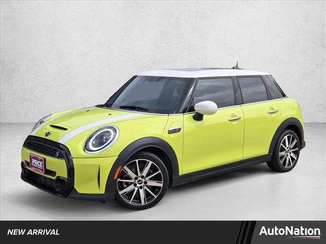 2023 MINI Cooper S 4-Door Hatchback FWD