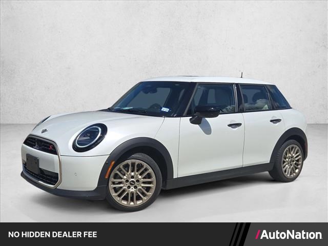 2025 MINI Cooper Blanco (Nanuq White Metallic) Hatchback Tracción delantera Automática