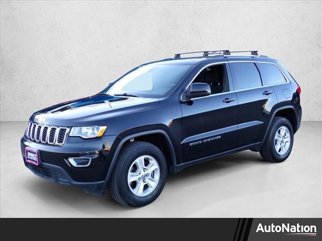 Diamond Black Crystal Pearlcoat 2017 Jeep Grand Cherokee Laredo 4WD SUV / Crossover Four-Wheel Drive 8-Speed Automatic