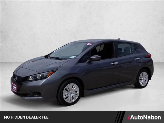 2025 Nissan LEAF S FWD