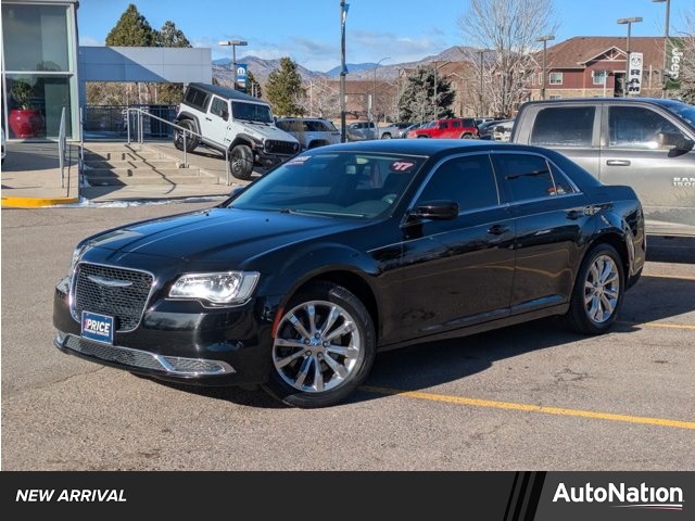 2017 Chrysler 300 Limited AWD