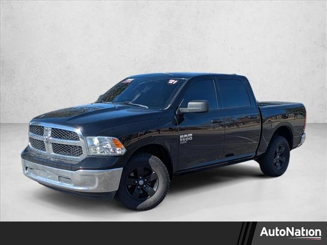 2021 RAM 1500 Classic SLT Crew Cab 4WD