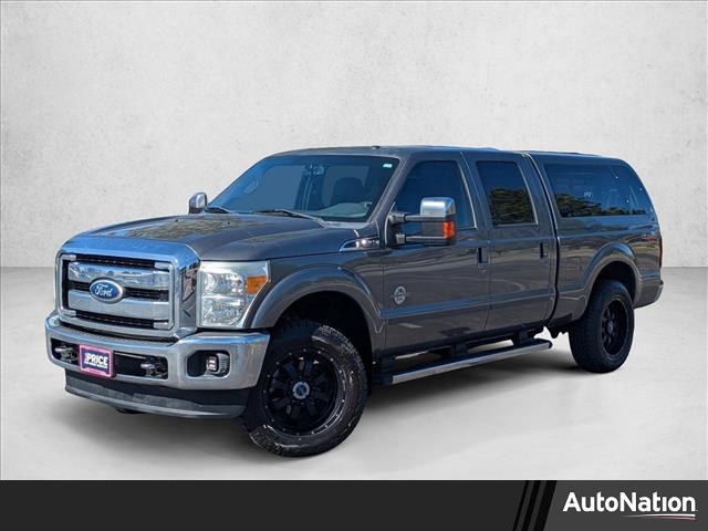 Sterling Gray Metallic 2011 Ford F-250 Super Duty Lariat Crew Cab 4WD Pickup Truck Four-Wheel Drive 6-Speed Automatic