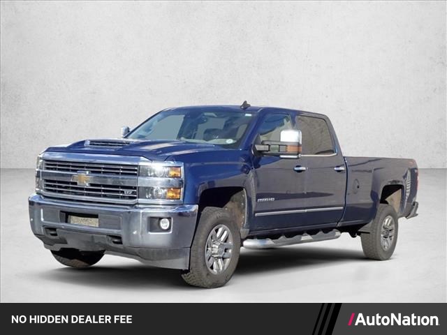 Deep Ocean Blue Metallic 2018 Chevrolet Silverado 2500HD Pickup Truck Four-Wheel Drive 6-Speed Automatic
