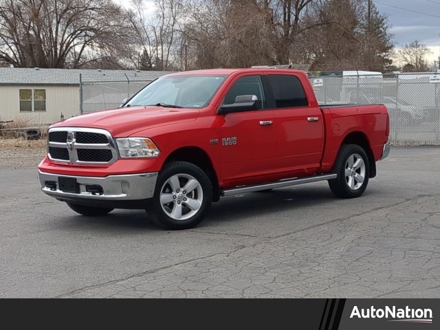 2016 RAM 1500 SLT Crew Cab 4WD