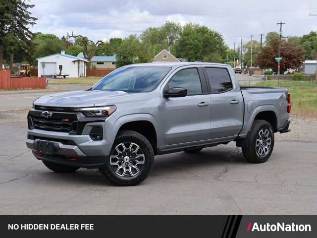 Sterling Gray Metallic 2026 Chevrolet Colorado Z71 Crew Cab 4WD Pickup Truck Four-Wheel Drive 8-Speed Automatic