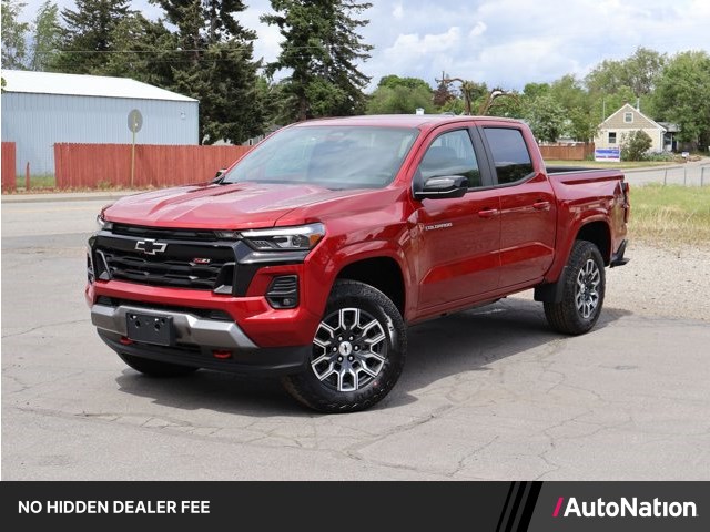 Radiant Red Tintcoat 2026 Chevrolet Colorado Z71 Crew Cab 4WD Pickup Truck Four-Wheel Drive 8-Speed Automatic