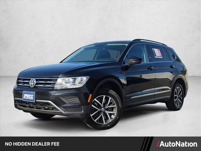 2018 Volkswagen Tiguan Negro (Deep Black Pearl M) SUV/Crossover Tracción en las cuatro ruedas 8 velocidades Automática