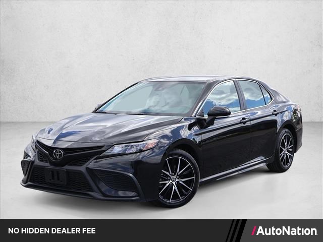 2024 Toyota Camry SE FWD
