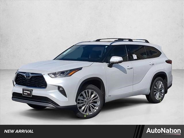 2026 Toyota Highlander Hybrid Platinum AWD