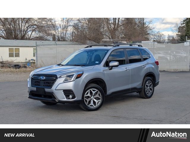 2023 Subaru Forester Premium Crossover AWD