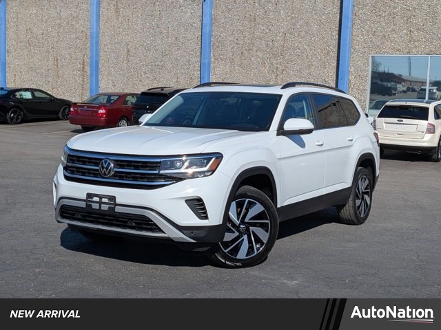 Pure White 2023 Volkswagen Atlas 8-Speed Automatic