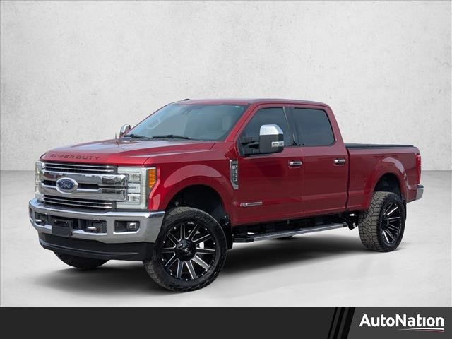 Ruby Red Metallic Tinted Clearcoat 2017 Ford F-350 Super Duty Platinum Crew Cab 4WD Pickup Truck Four-Wheel Drive Automatic