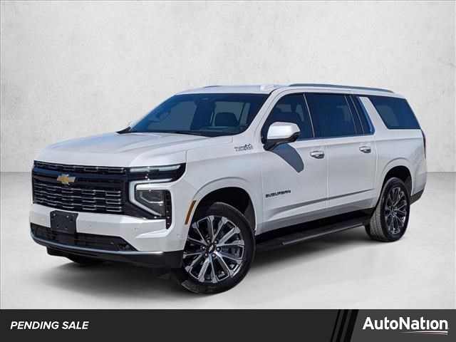White (Iridescent Pearl Tricoat) 2025 Chevrolet Suburban High Country 4WD SUV / Crossover Four-Wheel Drive Automatic