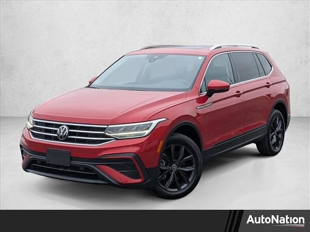 Red 2022 Volkswagen Tiguan SE 4Motion SUV / Crossover All-Wheel Drive 8-Speed Automatic
