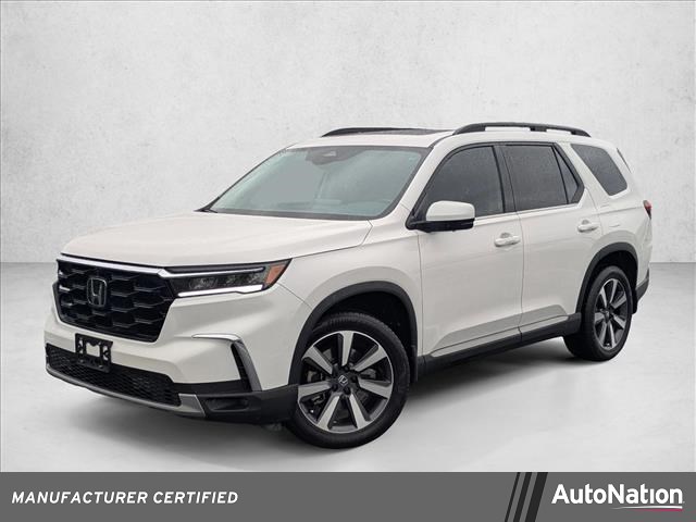 Gray (Platinum White Pea) 2023 Honda Pilot Elite AWD SUV / Crossover All-Wheel Drive Automatic