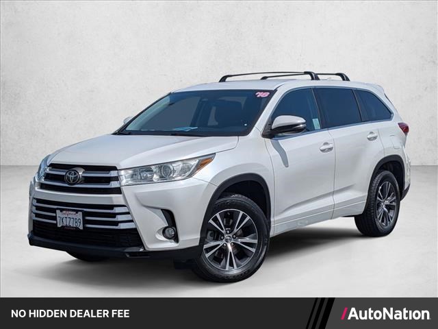 White (Blizzard Pearl) 2018 Toyota Highlander LE Plus SUV / Crossover Front-Wheel Drive Automatic