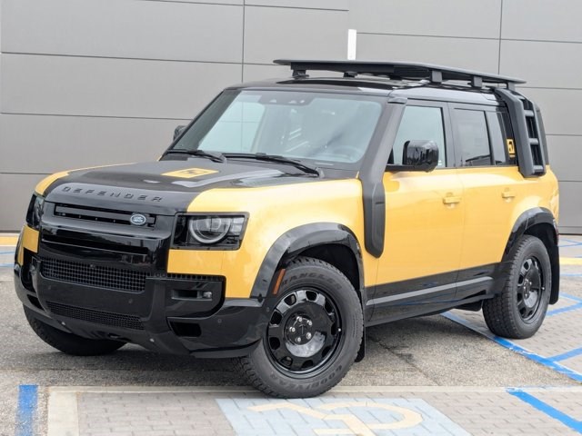 Deep Sandglow Yellow Metallic 2026 Land Rover Defender 110 P400 Trophy Edition Deep Sandglow AWD SUV / Crossover All-Wheel Drive Automatic