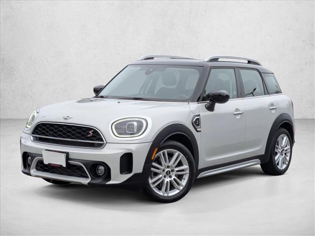 White Silver Metallic 2023 MINI Countryman Cooper S FWD SUV / Crossover Front-Wheel Drive Automatic