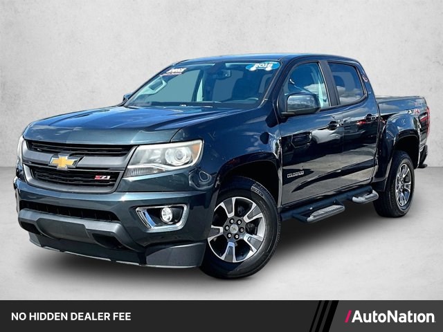Gray (Graphite Metallic) 2018 Chevrolet Colorado Pickup Truck 4X2 8-Speed Automatic