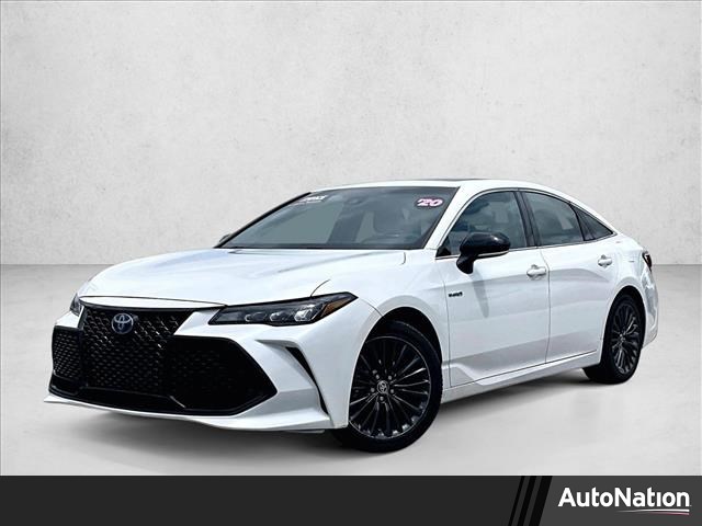 2020 Toyota Avalon Hybrid XSE FWD