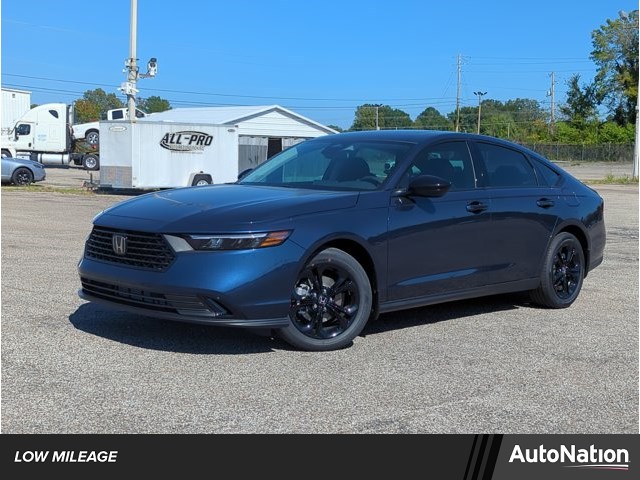 Canyon River Blue Metallic 2025 Honda Accord SE FWD Sedan Front-Wheel Drive Continuously Variable Transmission