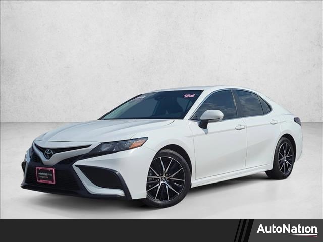 2024 Toyota Camry SE FWD