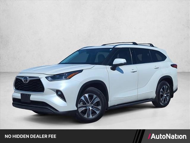 2021 Toyota Highlander XLE FWD