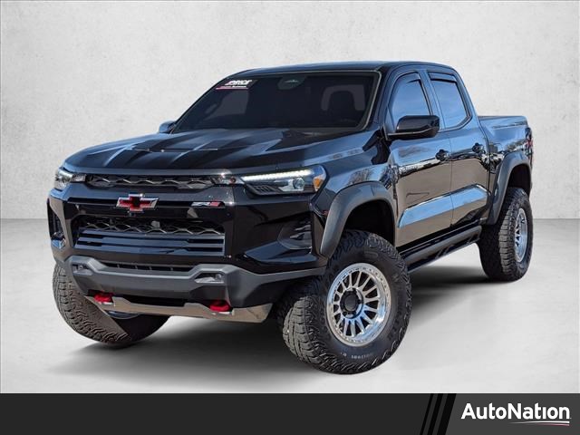 Black 2024 Chevrolet Colorado ZR2 Crew Cab 4WD Pickup Truck Four-Wheel Drive 8-Speed Automatic