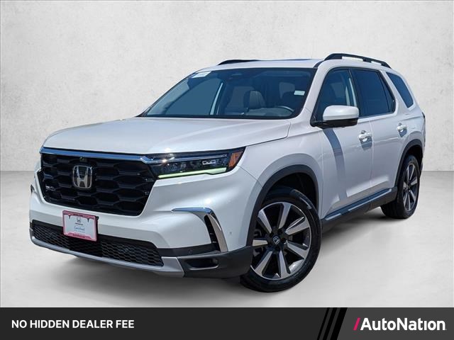 Platinum White Pearl 2023 Honda Pilot SUV / Crossover All-Wheel Drive Automatic