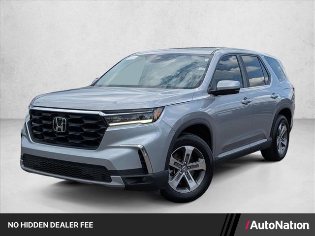 Lunar Silver Metallic 2024 Honda Pilot SUV / Crossover Front-Wheel Drive Automatic