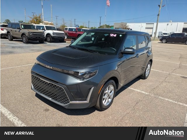 2025 Kia Soul LX FWD
