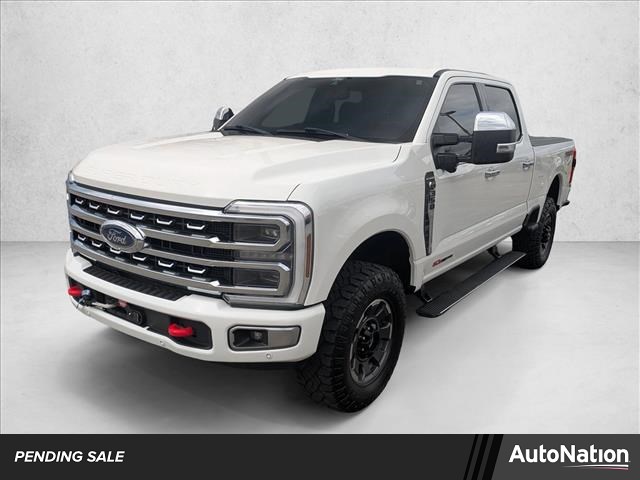 Star White Metallic Tri-Coat 2024 Ford F-350 Super Duty Platinum Crew Cab 4WD Pickup Truck Four-Wheel Drive Automatic